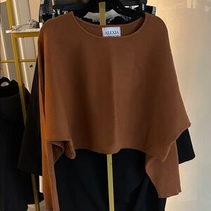 Alexia Admor Mustard Dolman Sleeve